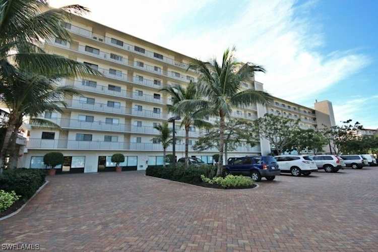 8350 Estero Blvd #333 Fort Myers Beach, FL 33931 condo for sale, MLS#223058316 - The Pelican Team Photo 1