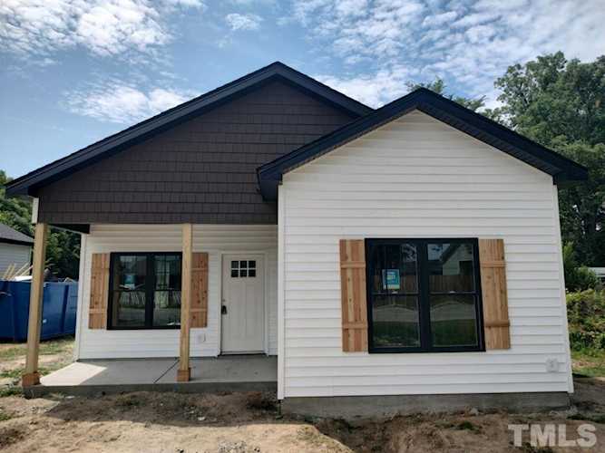 807 B Peedin Street Selma, NC 27576 home for sale, MLS#2509946 - My Integra Realty Photo 1