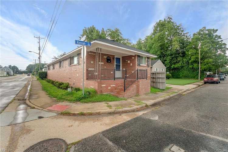 multi-family listing in Titustown Norfolk VA 23505 - MLS 10499595 Photo 1