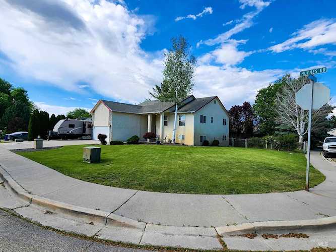 875 Hughes Dr Payette, ID 83661