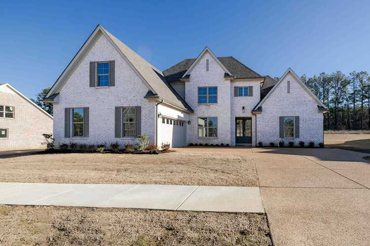 10337 Wading Heron Dr Lakeland, TN 38002