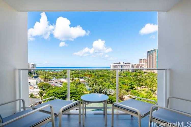 383 Kalaimoku Street #E1103 Honolulu, HI 96815