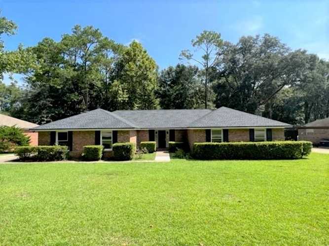 3153 Foley Dr Tallahassee, FL 32309