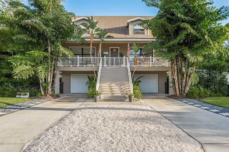 758 Claudia Ln Palm Harbor, FL 34683 | MLS U8210508 Photo 1
