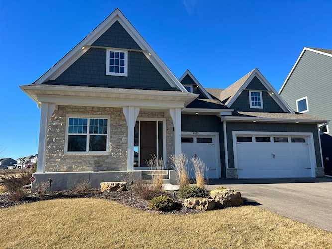 4613 Sunset Lane Minnetrista, MN 55331