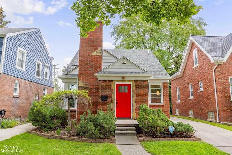 476 Calvin Ave Grosse Pointe Farms, MI 48236 | MLS 58050119304 Photo 1