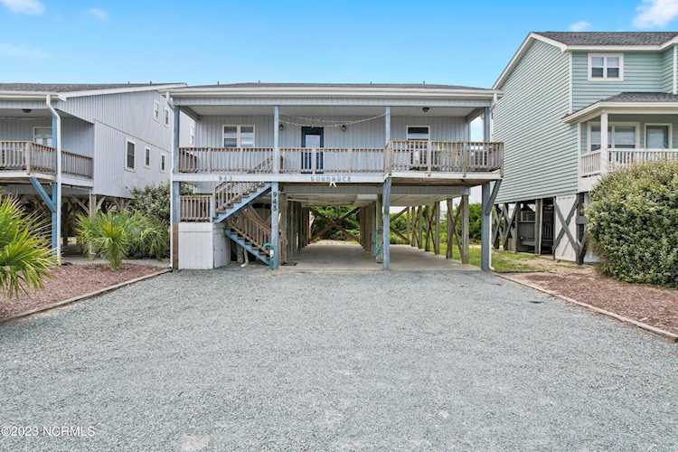 943 Ocean Blvd W Holden Beach, NC 28462