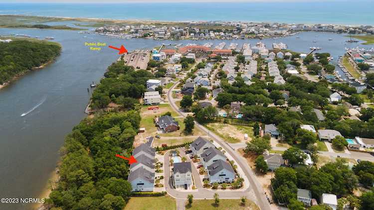 119 Bimini Townes Ln Carolina Beach, NC 28428