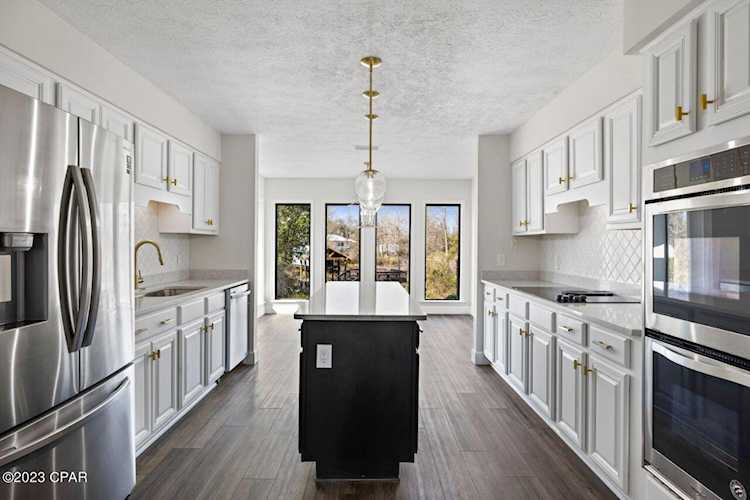 4021 Osprey Point Panama City, FL 32409