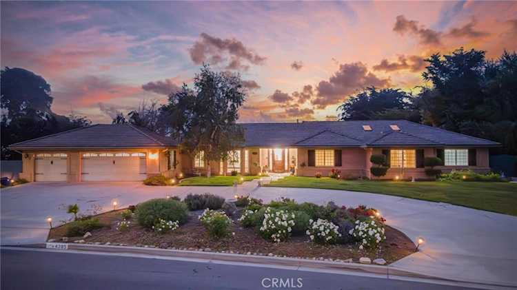 4385 Kapalua Dr Santa Maria, CA 93455