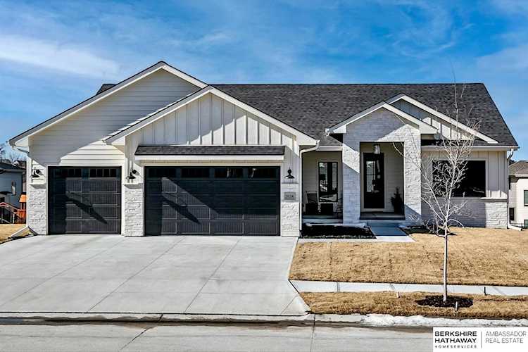 4544 S 217 St Omaha, NE 68022 | MLS 22301808 Photo 1