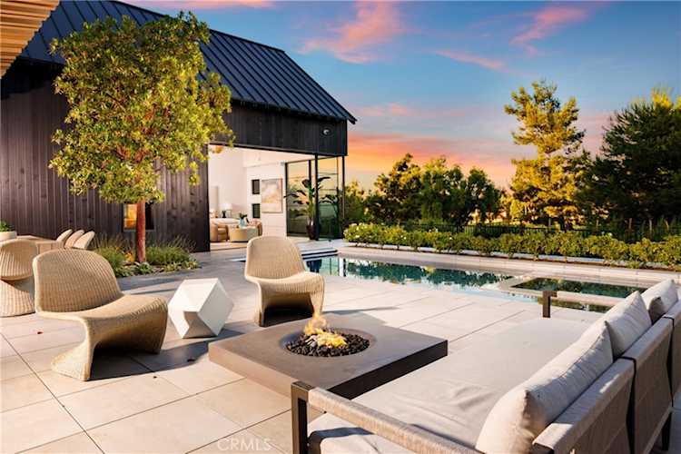 Newport Beach Modern Home | 26 Royal Saint George Rd | $11,000,000 Photo 1