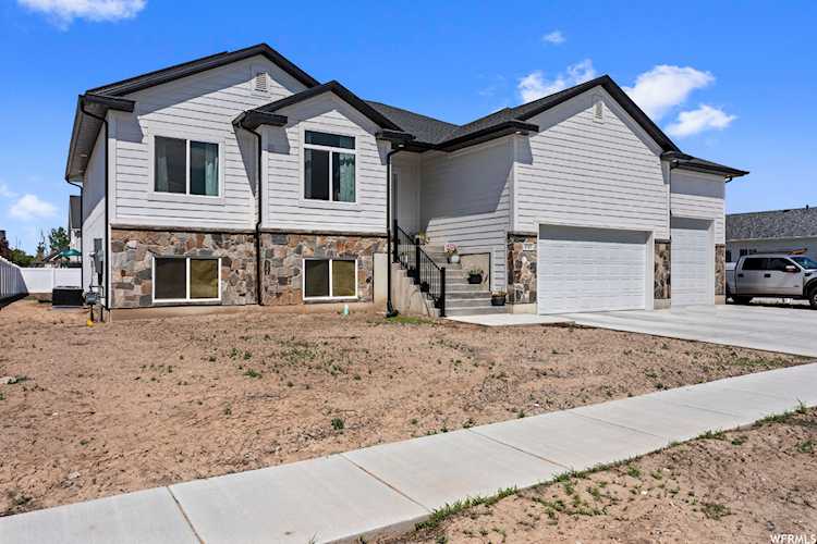 1747 S 4125 W West Haven, UT 84401