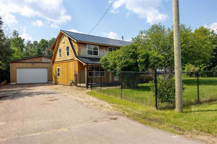49 Poplar Crescent Gregoire Lake Estates, AB T0P 1