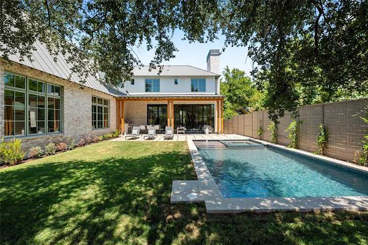 1805 Waterston Ave Austin, TX 78703