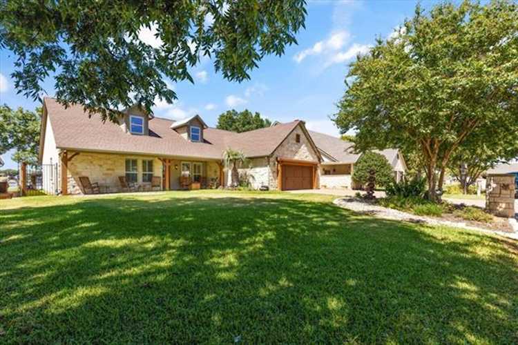 306 Bahama Court Granbury, TX 76048