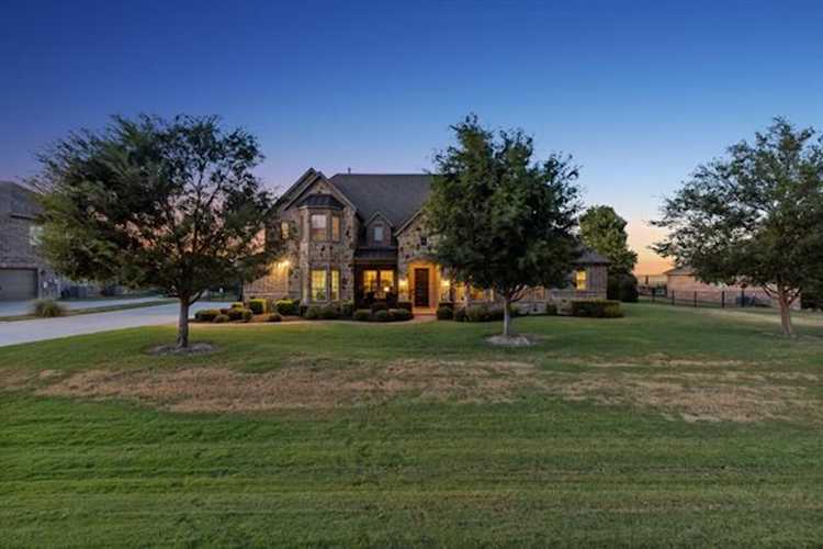 1840 Lariat Trail Celina, TX 75009