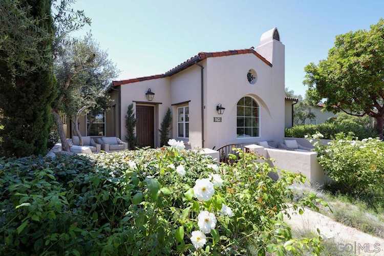 8349 Santaluz Village Geen East San Diego, CA 92127
