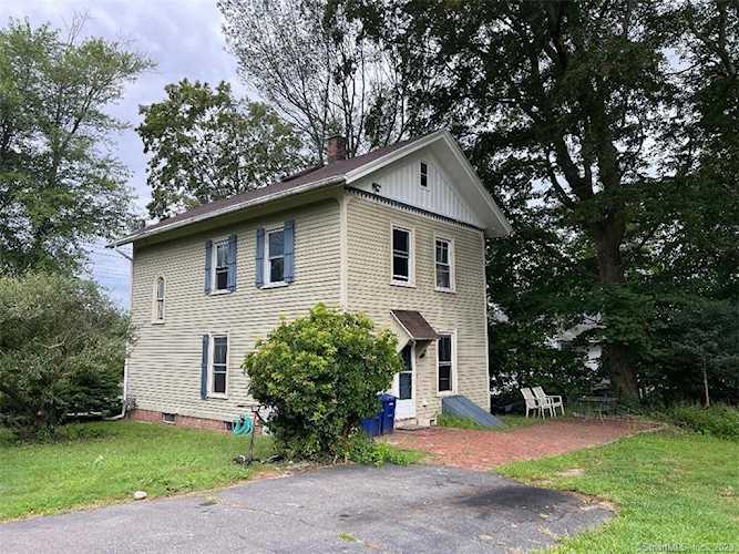 643 Orange Center Rd Orange, CT 06477