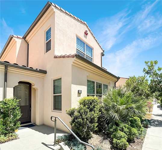 120 Leafy Twig Irvine, CA 92618 | MLS OC23155638 Photo 1