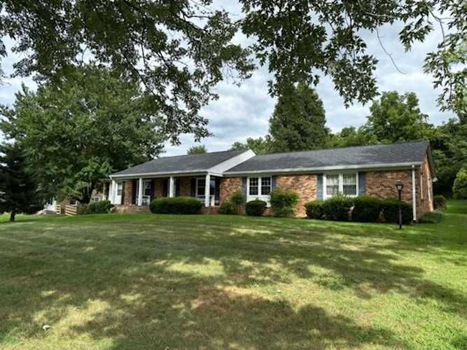 354 Orchard Lake, Daleville, VA 24083 | MLS 900874 Photo 1