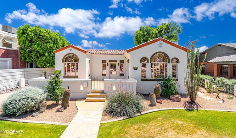 717 W Willetta Street Phoenix, AZ 85007