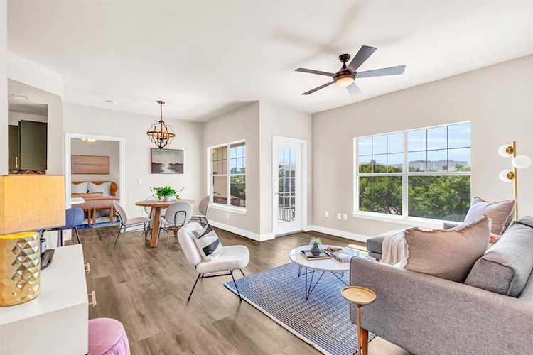 2320 Gracy Farms LN #1331 Austin, TX 78758