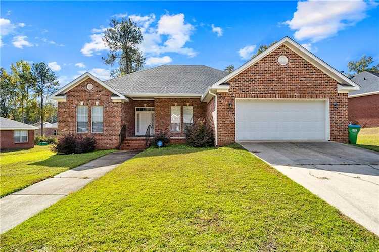 1749 Spanish Trace Drive Saraland, AL 36571