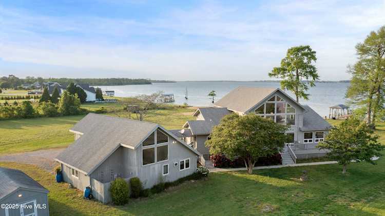268 Blue Heron Blvd Hertford, NC 27944