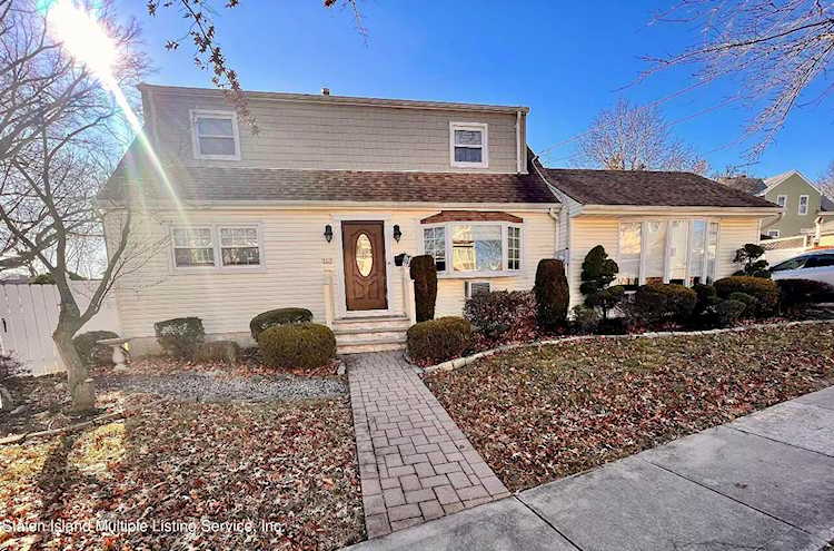 113 King St Staten Island, NY 10308 | MLS 1159665 Photo 1