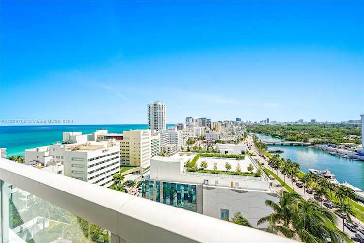 4401 Collins Ave #1514/1516 Miami Beach, FL 33140