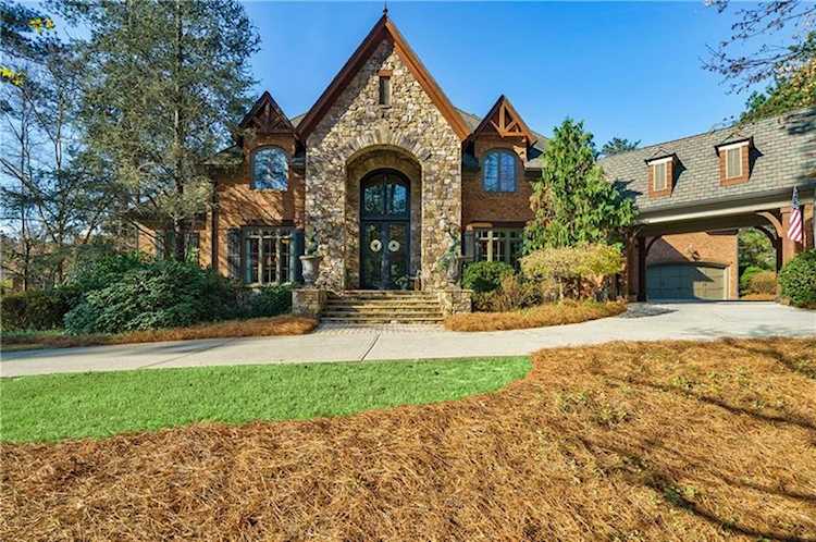 4574 Whitestone Way Suwanee, GA 30024