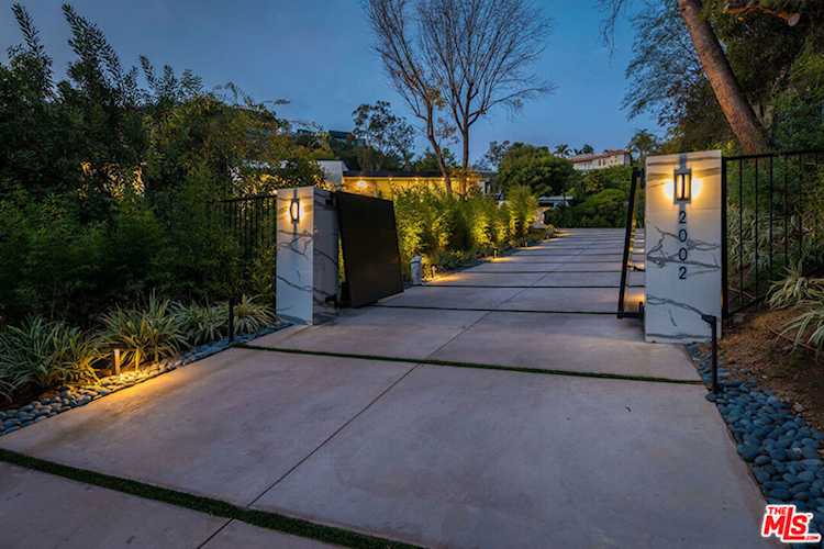 2002 Loma Vista Dr, Beverly Hills, CA 90210 RubyHome