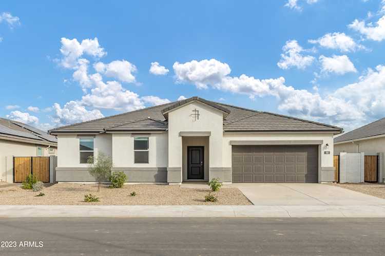 46 S Carlton Avenue Casa Grande, AZ 85122