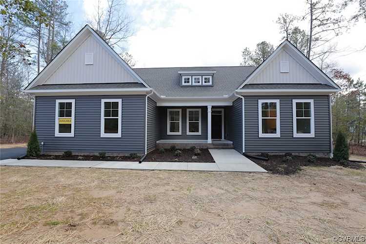 4632 Battleline Dr Mechanicsville, VA 23111