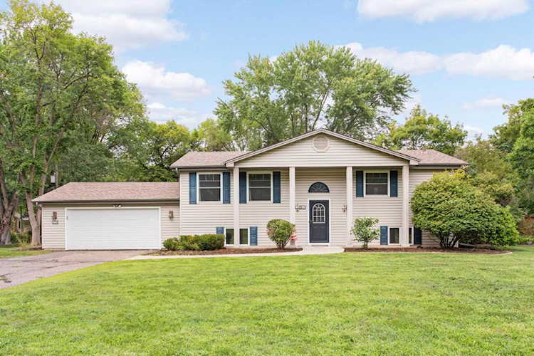 15720 7th Avenue N Plymouth, MN 55447