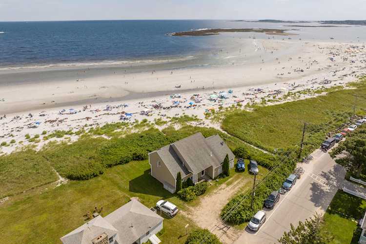 1017 Kings Hwy Kennebunkport, ME 04046