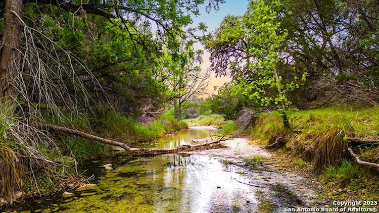 2186 Fm 470 Bandera, TX 78003