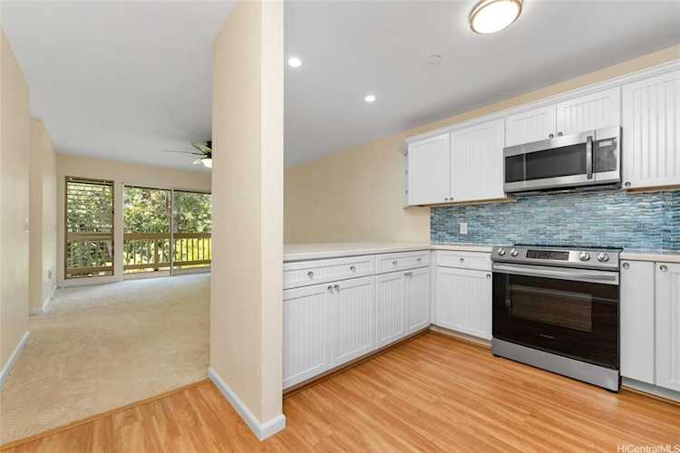 95-1050 Makaikai Street #21M Mililani, HI 96789