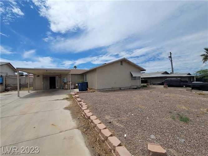 6733 E Carey Ave Las Vegas, NV 89156