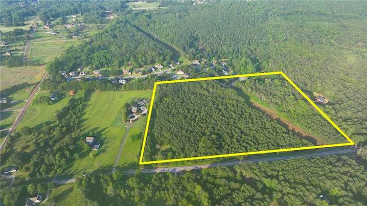 3088 Bold Springs Road Dacula, GA 30019