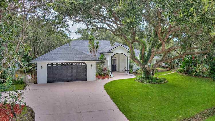 504 Twenty Second Street St Augustine, FL 32084