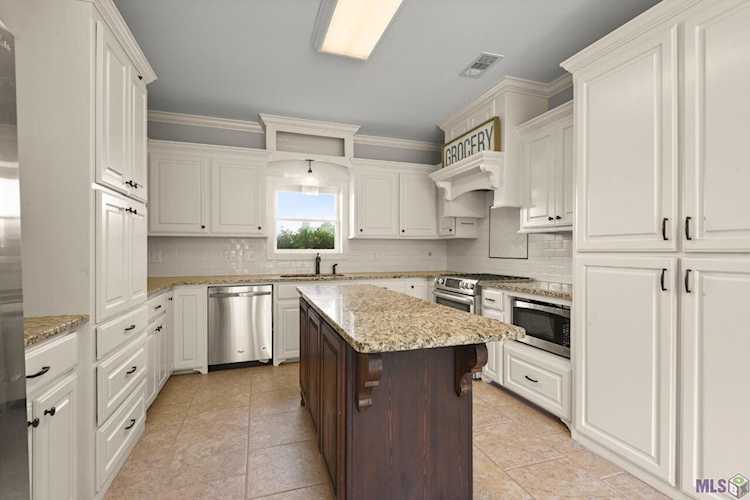 42089 Greenfield Crossing Prairieville, LA 70769 | MLS 2023006935 Photo 1