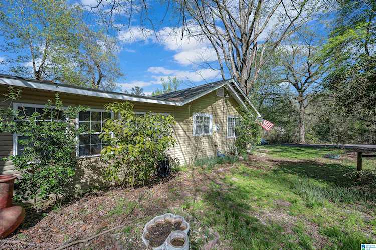 4208 Cahaba Drive Vestavia Hills, AL 35243