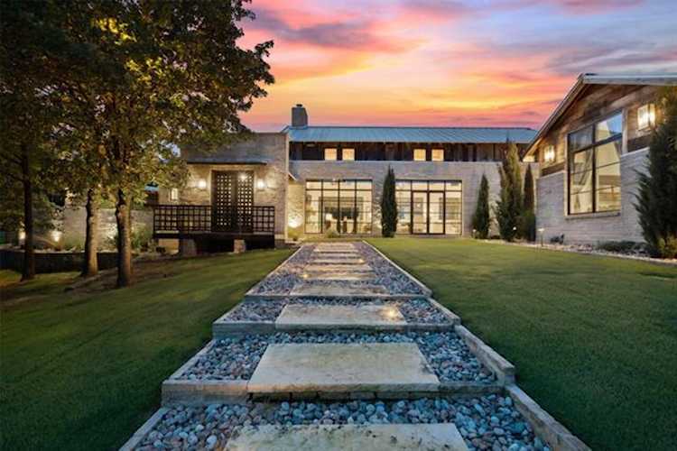 3161 County Road 808 Cleburne, TX 76031