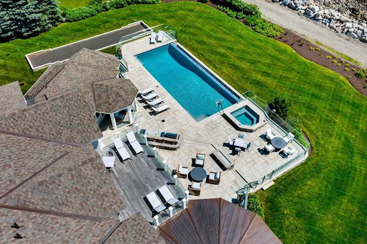 17 Straws Point Rye, NH 03870