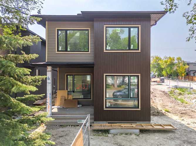 2537 4 Ave NW Calgary, AB T2N 0P5