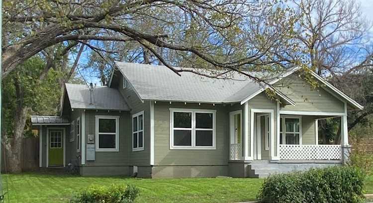 409 N Vanderveer ST Burnet, TX 78611