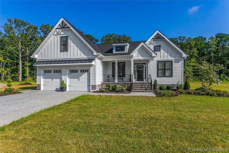 104 Tequesta Trl Yorktown, VA 23693