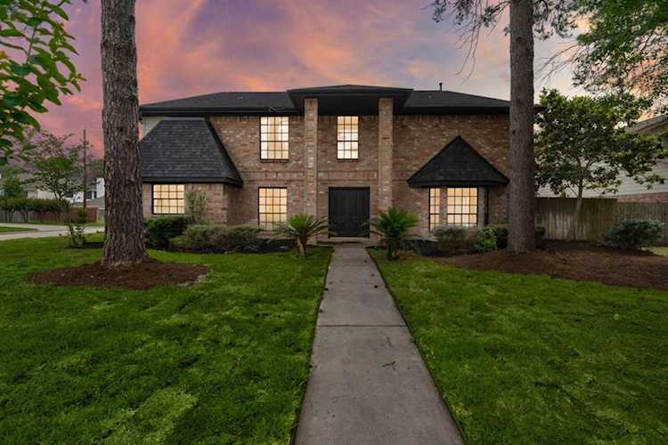18122 Memorial Estates Dr Spring, TX 77379